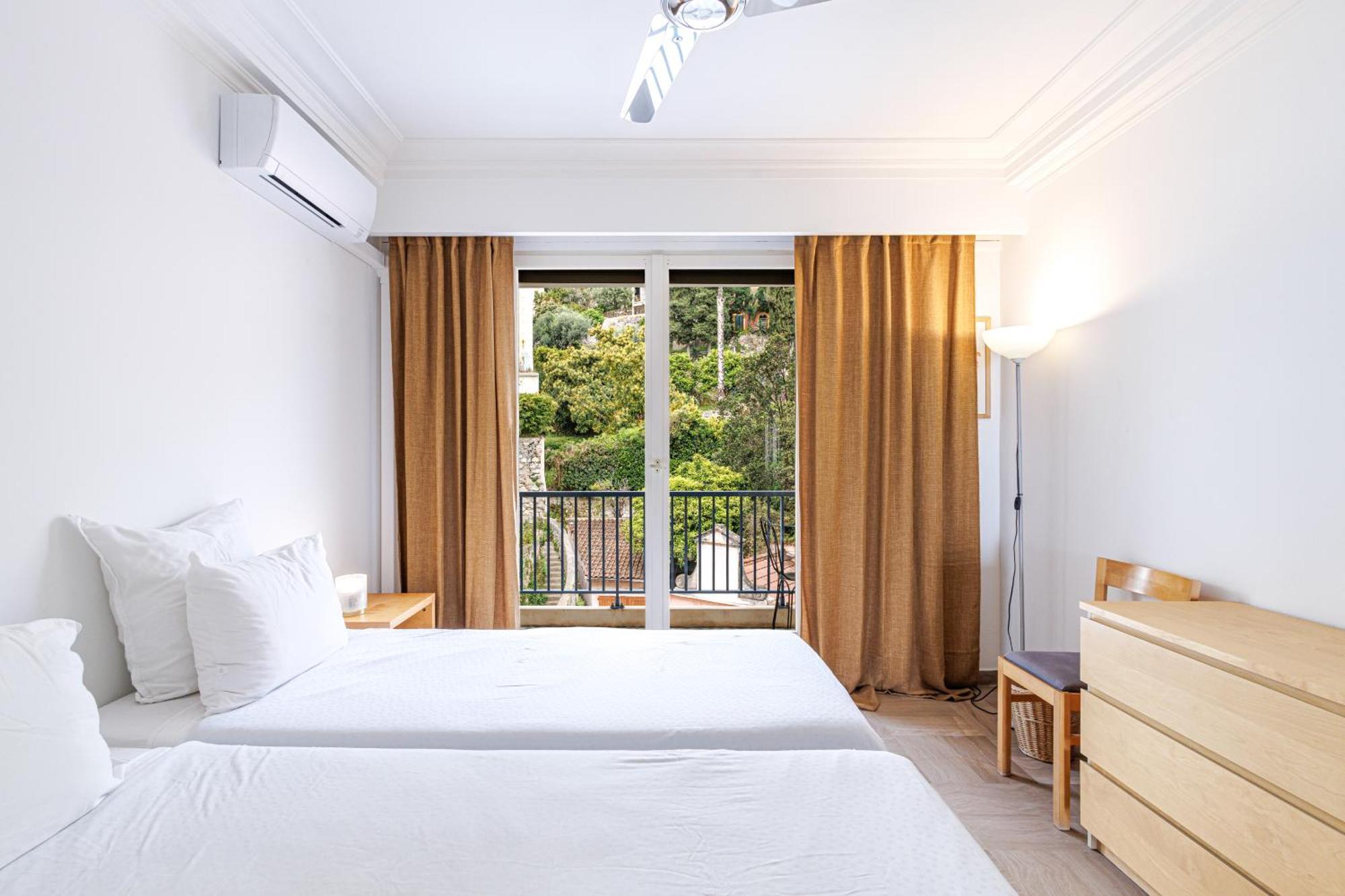 Le Soleia - Spacious 3p - Beachfront - Parking Appartement