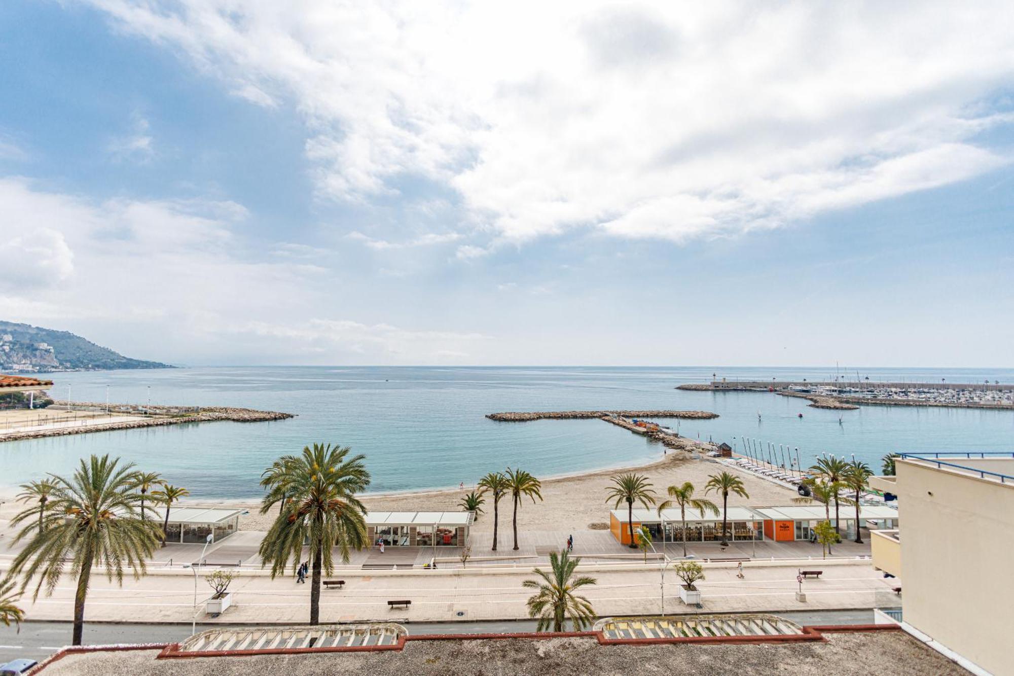 Le Soleia - Spacious 3p - Beachfront - Parking
