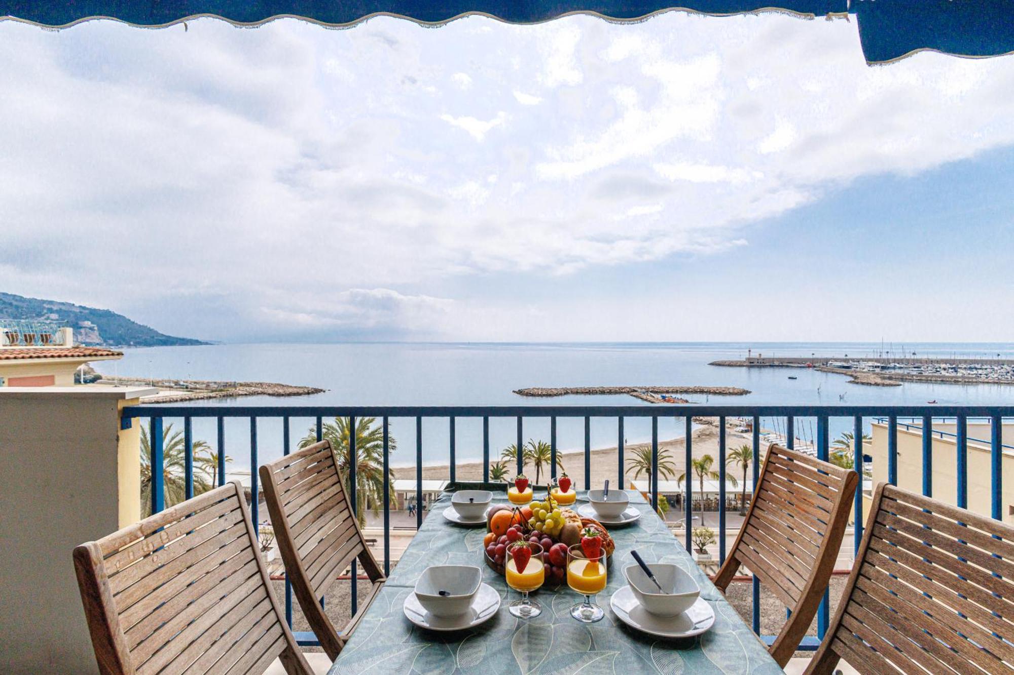 Appartement Le Soleia - Spacious 3p - Beachfront - Parking Menton