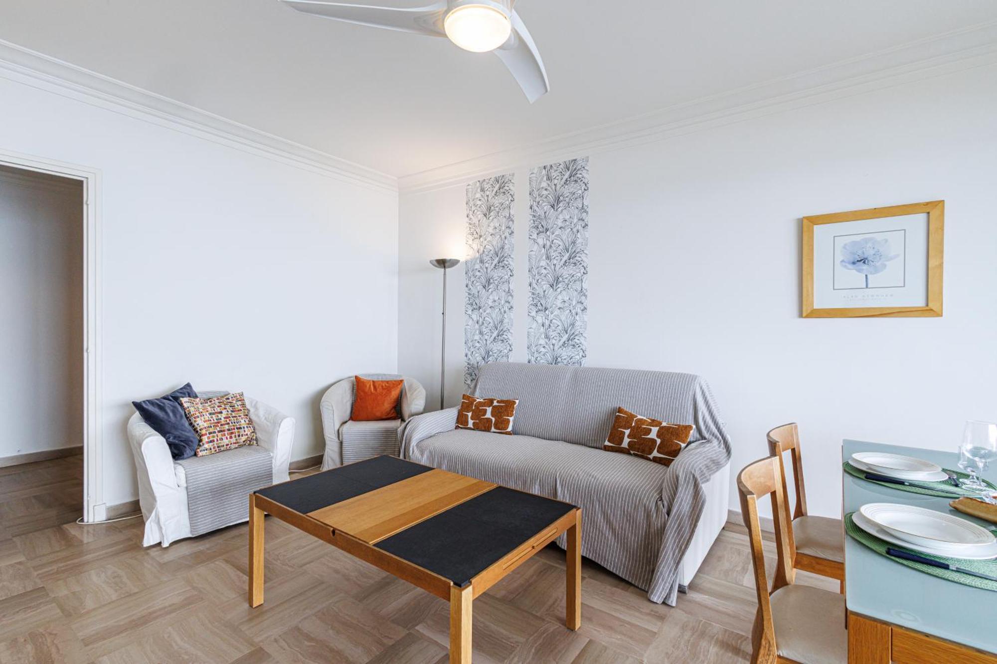 Le Soleia - Spacious 3p - Beachfront - Parking Appartement Menton