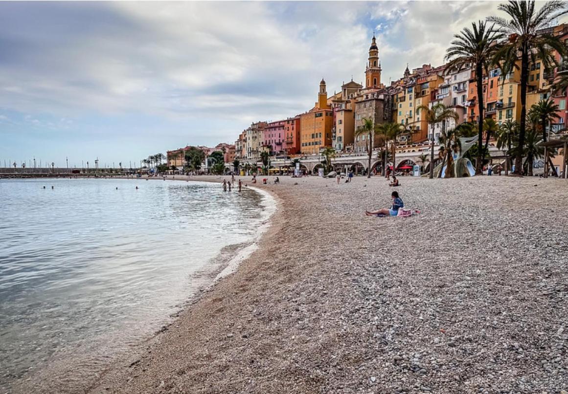 Appartement Le Soleia - Spacious 3p - Beachfront - Parking